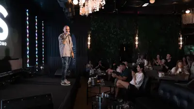 Mark Sergienko stand-up at SHAMAN Phuket — photo 35 of 62
